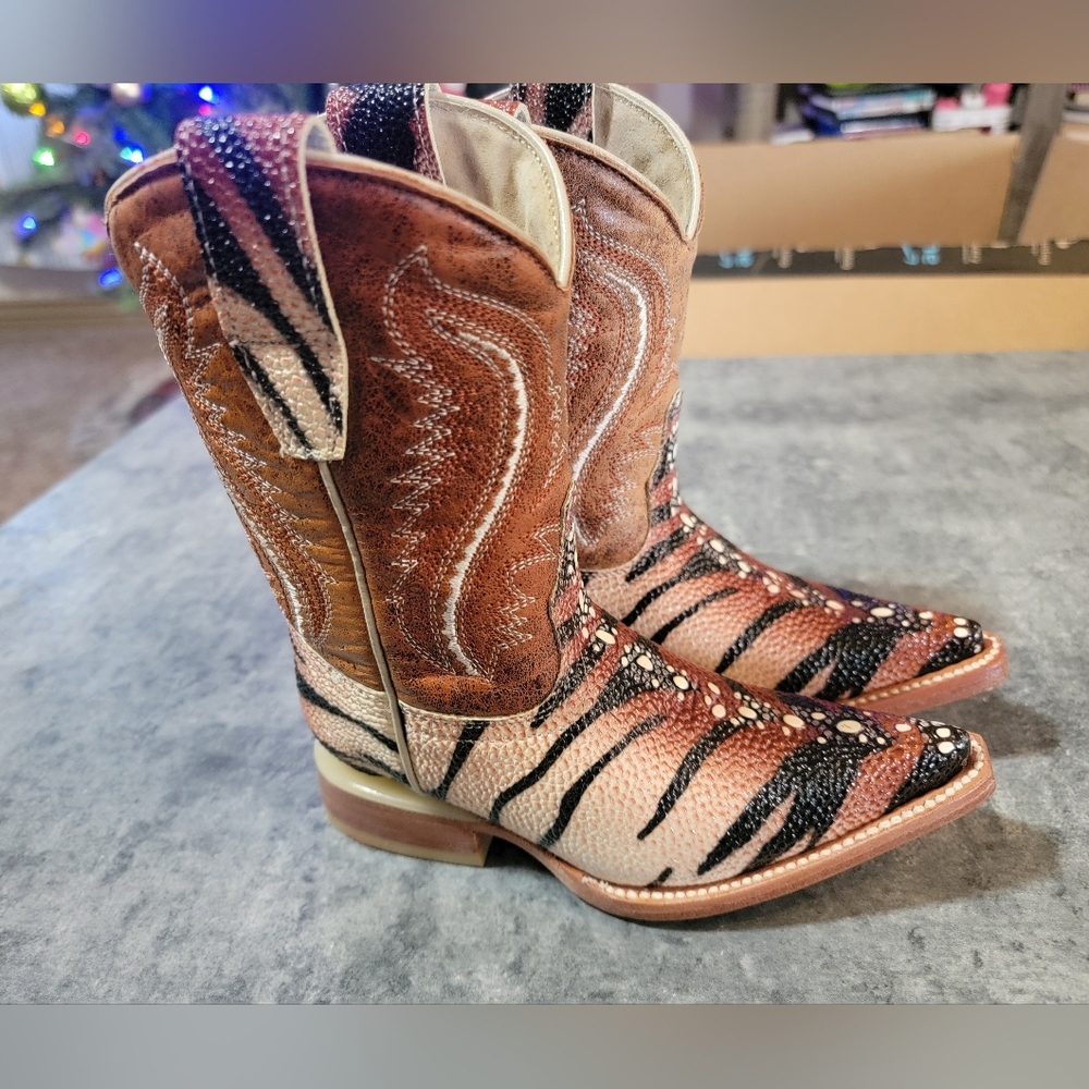 El General 1901 Brown Western Cowboy Boots kids Size 15.5 NEW WITHOUT BOX/TAGS